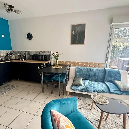 Le Faure - Centre Et Jardin 2 Personnes *