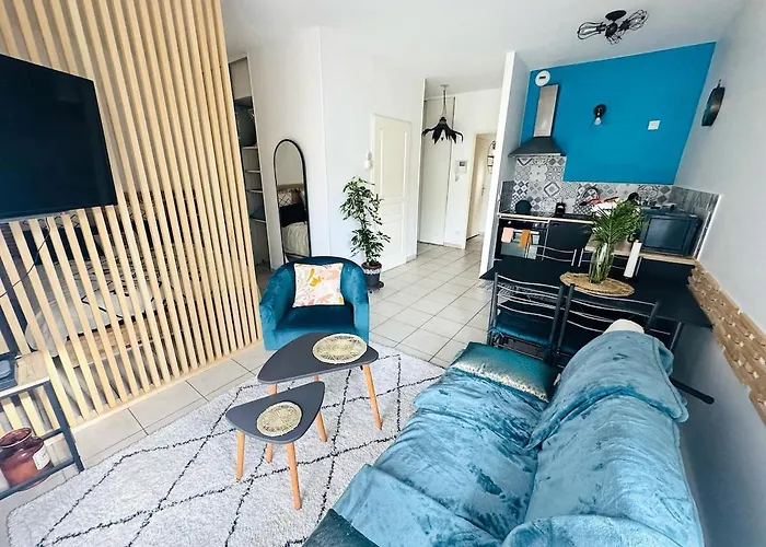 Le Faure - Centre Et Jardin 2 Personnes