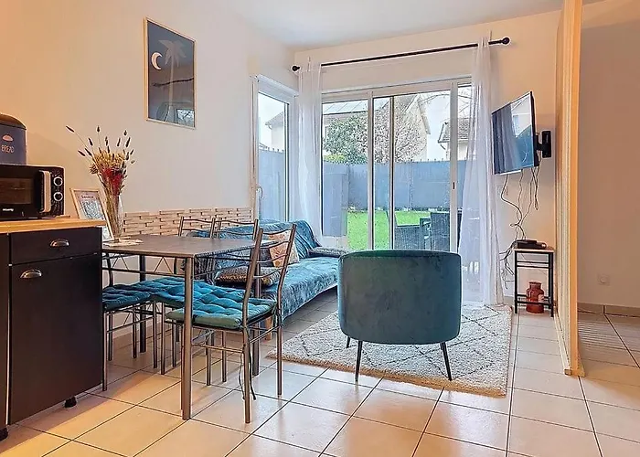 Le Faure - Centre Et Jardin 2 Personnes *