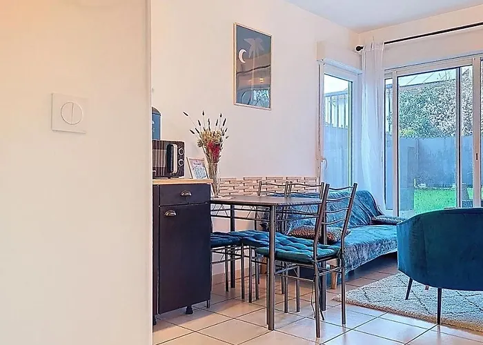 Le Faure - Centre Et Jardin 2 Personnes * Valence (Drome)