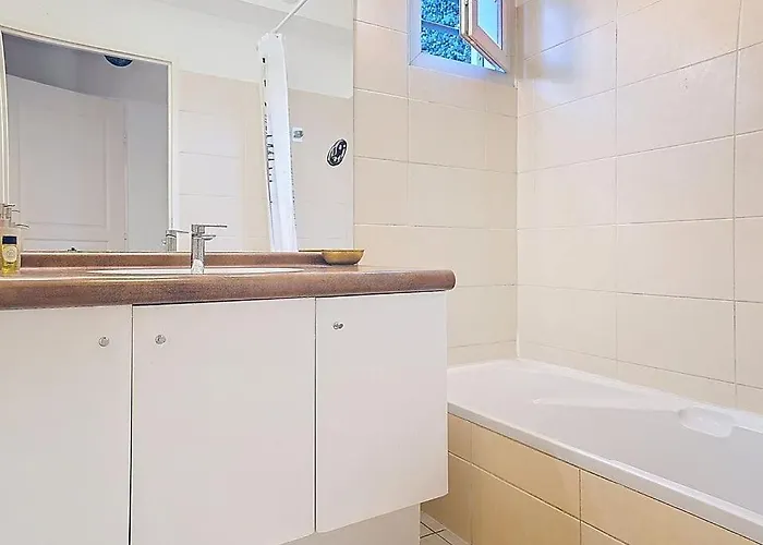 Le Faure - Centre Et Jardin 2 Personnes Apartment *